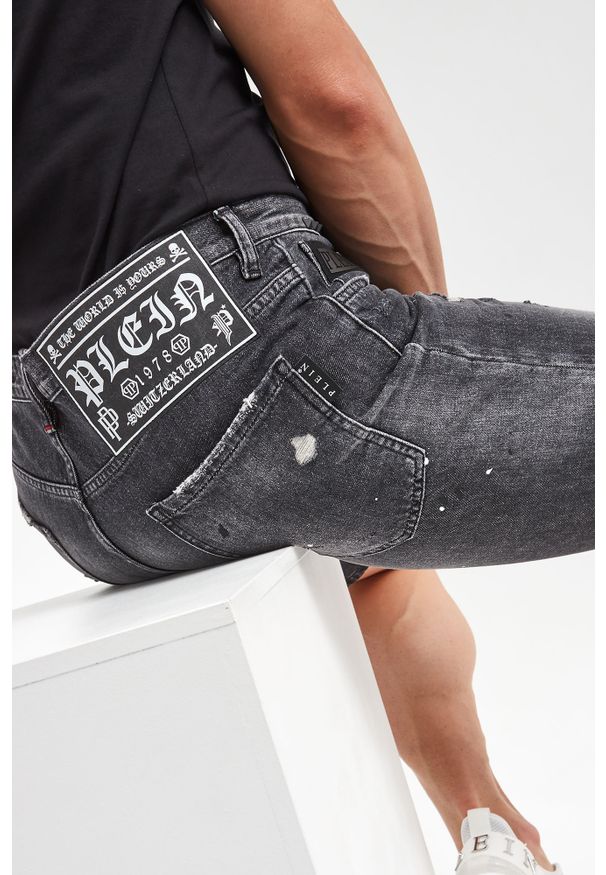 Philipp Plein - Spodenki jeansowe PHILIPP PLEIN. Materiał: jeans