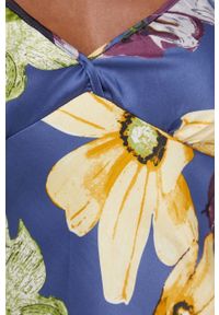 Answear Lab piżama damska kolor granatowy satynowa. Kolor: niebieski. Materiał: satyna. Wzór: ze splotem