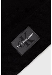 Calvin Klein Jeans czapka z domieszką wełny kolor czarny z domieszką wełny. Kolor: czarny. Materiał: wełna