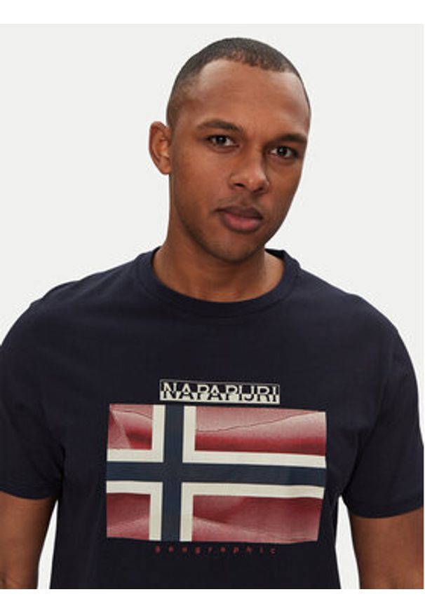 Napapijri T-Shirt S-Lari NP0A4IE51761 Granatowy Regular Fit. Kolor: niebieski. Materiał: bawełna