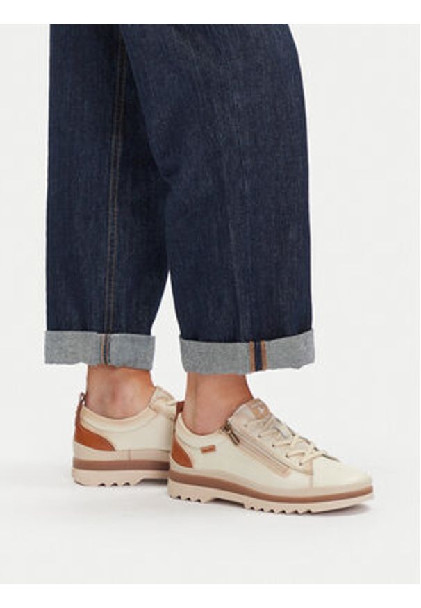 Pikolinos Półbuty W3W-6979C1 Biały. Kolor: biały. Materiał: skóra