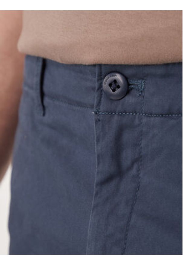 Calvin Klein Jeans Spodnie materiałowe LV04RF618G Granatowy Regular Fit. Kolor: niebieski. Materiał: bawełna