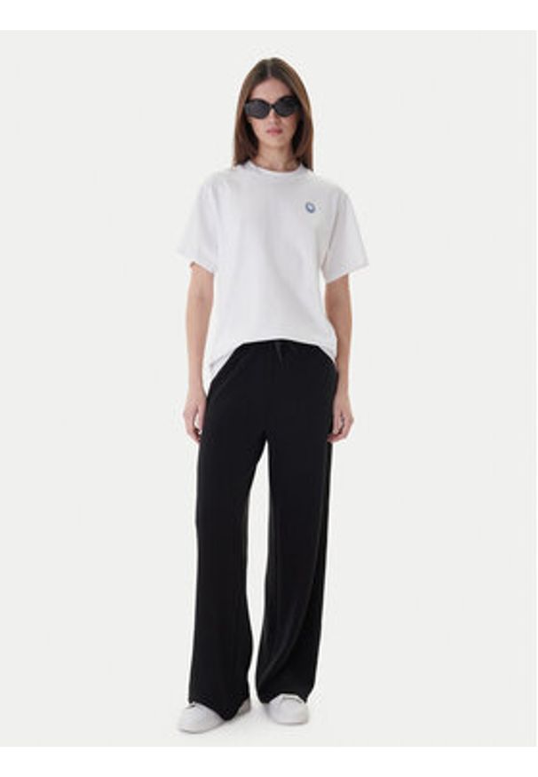 Hugo - HUGO T-Shirt Vintage 50518139 Biały Relaxed Fit. Kolor: biały. Materiał: bawełna. Styl: vintage