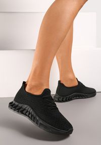 Born2be - Czarne Buty Sportowe Padima. Wysokość cholewki: przed kostkę. Nosek buta: okrągły. Kolor: czarny. Materiał: jeans, dresówka, materiał. Szerokość cholewki: normalna #5