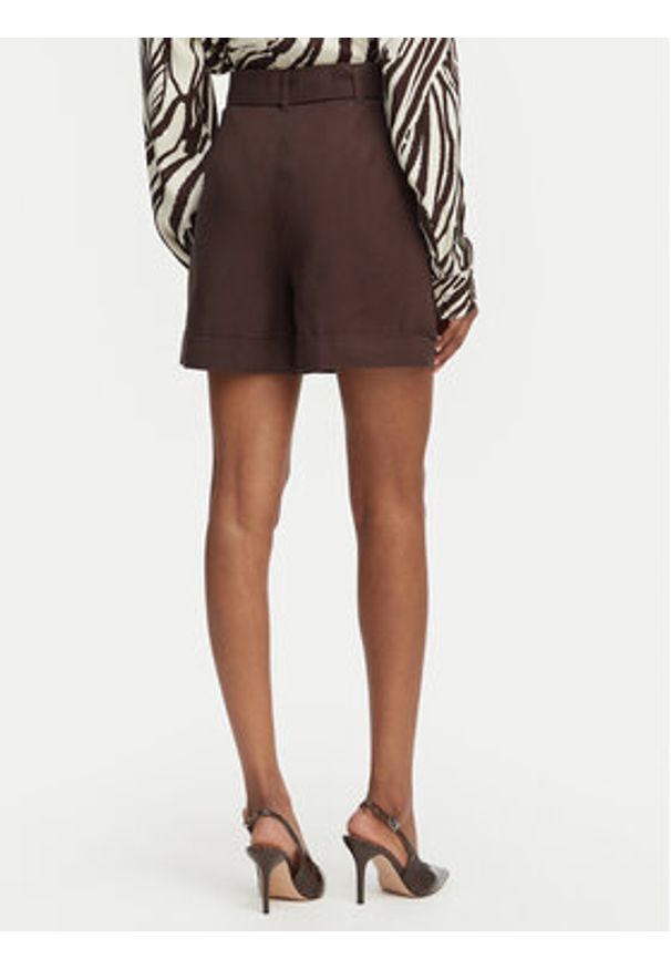 Guess Szorty materiałowe W5GD1R WG4C2 Brązowy ciemny Regular Fit. Kolor: brązowy. Materiał: lyocell