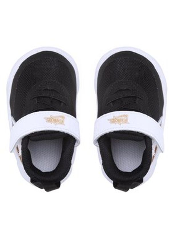 Nike Sneakersy Team Hustle D 10 (Td) CW6737 002 Czarny. Kolor: czarny. Materiał: materiał