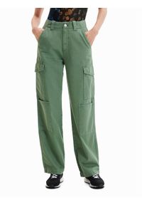 Desigual Spodnie materiałowe Sedal 23SWPN03 Zielony Regular Fit. Kolor: zielony. Materiał: bawełna, materiał