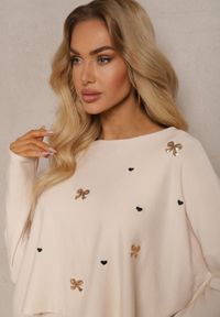 Renee - Beżowy Dzianinowy Komplet z Wiskozą Sukienka o Dopasowanym Kroju i Sweter z Cyrkoniami Norathra. Kolor: beżowy. Materiał: dzianina, wiskoza. Wzór: aplikacja #5
