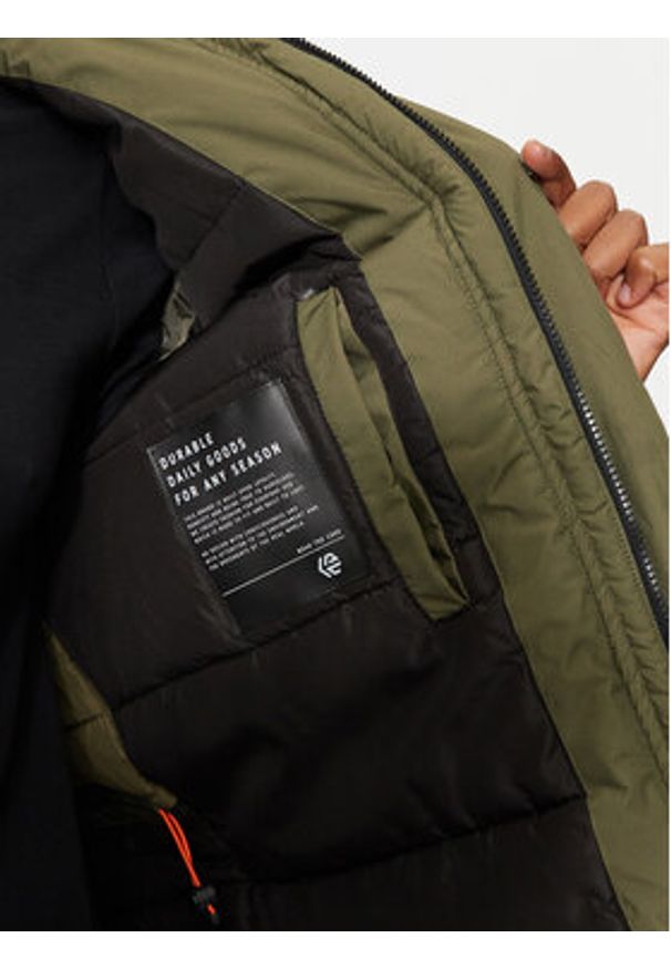 INDICODE Kurtka zimowa Inviks 15-848 Khaki Regular Fit. Kolor: brązowy. Materiał: syntetyk. Sezon: zima