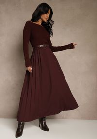 Renee - Bordowa Rozkloszowana Spódnica z Wiskozy z Dodatkowym Paskiem z Klamrą Lowedina. Kolor: czerwony. Materiał: wiskoza #2