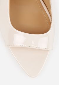 Renee - Beżowe Sandały VICES na Szpilce z Lakierowanym Wykończeniem Nesamenis. Zapięcie: sprzączka. Kolor: beżowy. Materiał: lakier. Obcas: na szpilce. Styl: elegancki, klasyczny #2