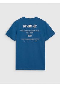 4f - T-shirt regular z nadrukiem męski - turkusowy. Okazja: na co dzień. Kolor: turkusowy. Materiał: bawełna, jersey, dzianina. Długość rękawa: krótki rękaw. Długość: krótkie. Wzór: nadruk. Styl: sportowy, casual, klasyczny