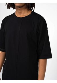La Haine Inside Us T-shirt "Lalbatro" | P2308 3M | LALBATRO | Mężczyzna | Czarny. Kolor: czarny. Materiał: bawełna. Długość: długie. Wzór: nadruk #4