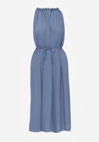 Renee - Niebieska Sukienka Bez Rękawów z Wiskozy z Ozdobnym Dekoltem i Wiązaniem w Talii Azeira. Okazja: na co dzień. Kolekcja: plus size. Kolor: niebieski. Materiał: wiskoza. Długość rękawa: bez rękawów. Typ sukienki: dla puszystych. Styl: casual #4