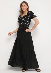 Born2be - Czarna Bawełniana Spódnica o Rozkloszowanym Kroju z Gumką i Wiązaniem w Talii Milianna. Okazja: na co dzień. Kolor: czarny. Materiał: bawełna. Styl: elegancki, casual #3