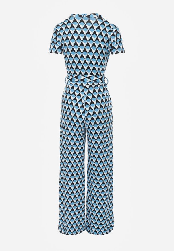 Born2be - Niebieski Kombinezon z Kopertowym Dekoltem i Szerokimi Nogawkami Aryona. Kolor: niebieski. Materiał: materiał. Długość rękawa: krótki rękaw. Długość: krótkie