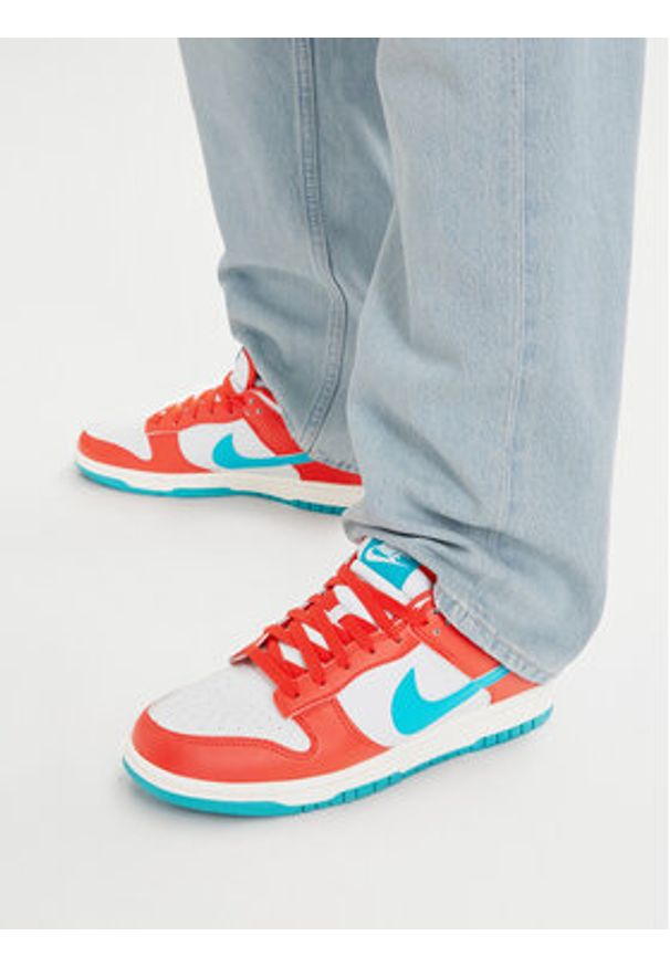 Nike Sneakersy Dunk Low Retro HF5441 601 Czerwony. Kolor: czerwony. Materiał: skóra