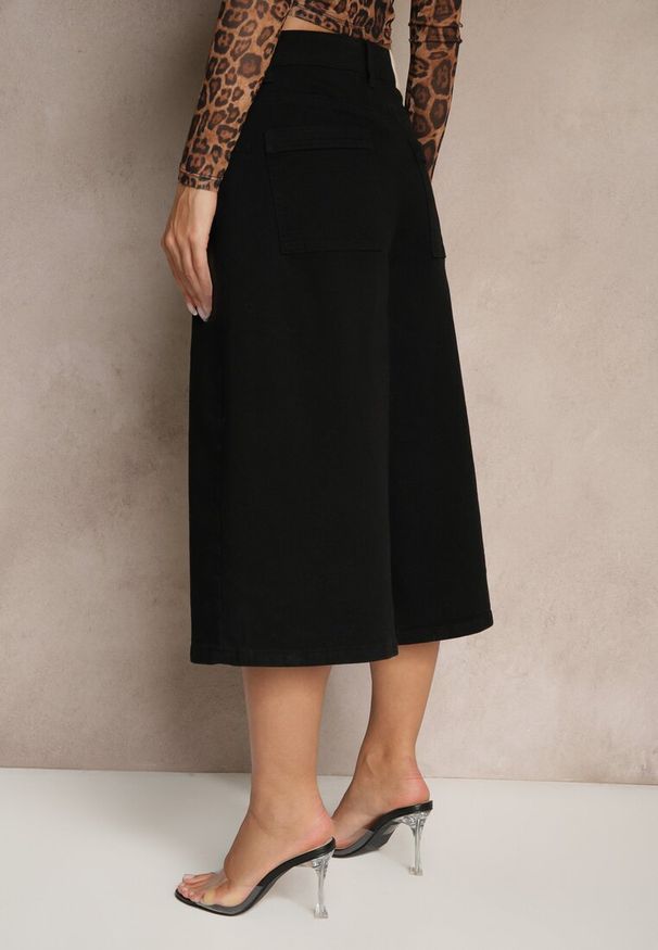 Renee - Czarne Szorty Jeansowe High Waist Typu Bermudy Baggy Sonallea. Okazja: na spacer. Stan: podwyższony. Kolor: czarny. Materiał: jeans. Wzór: aplikacja. Styl: elegancki