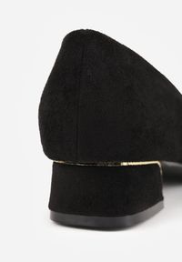 Born2be - Czarne Czółenka na Obcasie Vices ze Skórzaną Wkładką Brannira. Okazja: do pracy, na co dzień, na spotkanie biznesowe. Kolor: czarny. Materiał: skóra. Obcas: na obcasie. Styl: elegancki, biznesowy, klasyczny, casual. Wysokość obcasa: średni #5