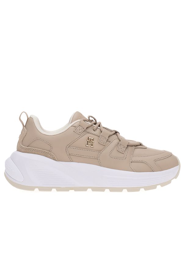 TOMMY HILFIGER - Buty Tommy Hilfiger Premium Runner FW0FW07340-ABO - beżowe. Zapięcie: sznurówki. Kolor: beżowy. Materiał: guma, skóra. Szerokość cholewki: normalna. Wzór: aplikacja