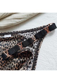 Intica - Majtki bikini z ozdobnymi paseczkami Zaylee. Kolor: zielony. Materiał: materiał #4