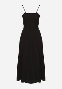 Born2be - Czarna Rozkloszowana Sukienka z Wiskozą Meravela. Okazja: na co dzień. Kolor: czarny. Materiał: wiskoza. Długość rękawa: na ramiączkach. Styl: elegancki, casual #5