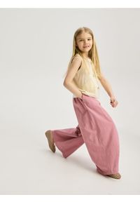Reserved - Luźne spodnie z domieszką lnu - jasnofioletowy. Kolor: fioletowy. Materiał: len #1