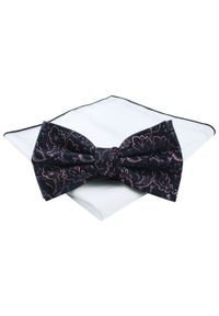 Męska Mucha (Poszetka w Zestawie) - Chattier - Różowy Wzór, Granatowe Tło. Kolor: różowy, niebieski, wielokolorowy. Styl: sportowy, elegancki