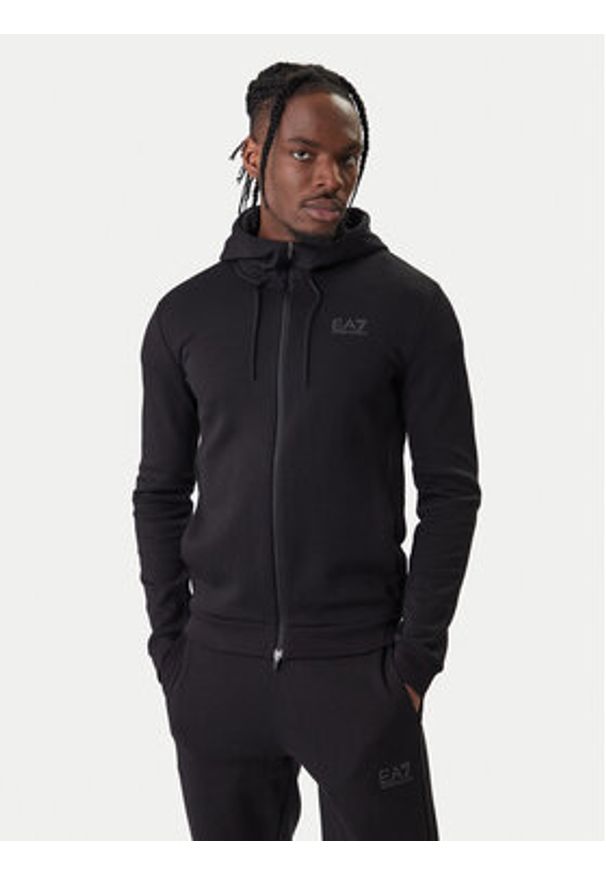 EA7 Emporio Armani Dres 7M001602 AF20845 UC001 Czarny Regular Fit. Kolor: czarny. Materiał: syntetyk