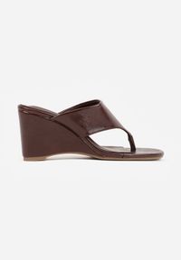 Renee - Brązowe Klapki Japonki na Koturnie z Zabudowaną Cholewką Humbledane. Kolor: brązowy. Materiał: materiał. Sezon: lato. Obcas: na koturnie. Styl: elegancki #8