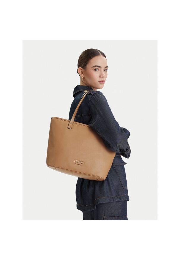 Torebka Liu Jo. Kolor: brązowy