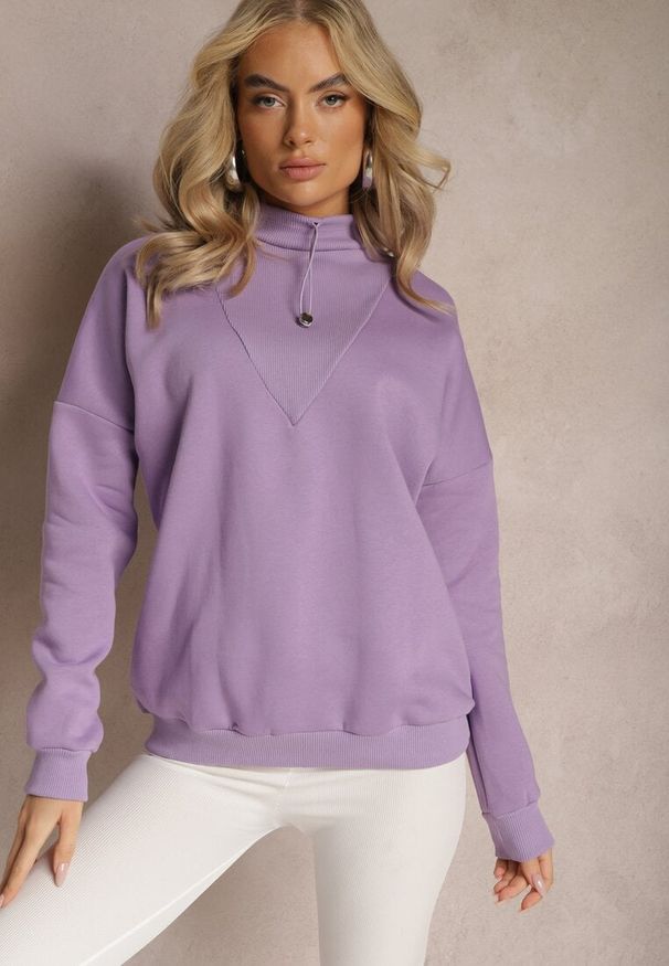 Renee - Jasnofioletowa Ocieplana Bluza Bawełniana z Półgolfem Heraia. Kolor: fioletowy. Materiał: bawełna
