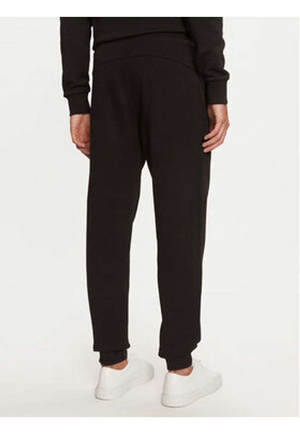 Calvin Klein Spodnie dresowe Embroidered Logo K10K113579 Czarny Regular Fit. Kolor: czarny. Materiał: bawełna