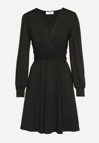 Born2be - Czarna Rozkloszowana Sukienka z Wiskozą Selithiel. Okazja: na ślub cywilny, na wesele, na imprezę. Typ kołnierza: dekolt w serek. Kolor: czarny. Materiał: wiskoza. Styl: elegancki #4