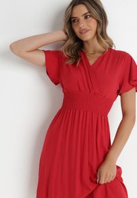 Born2be - Bordowa Sukienka z Wiskozy Saede. Okazja: na co dzień. Kolor: czerwony. Materiał: wiskoza. Wzór: gładki. Sezon: lato. Typ sukienki: kopertowe. Styl: casual. Długość: mini #4