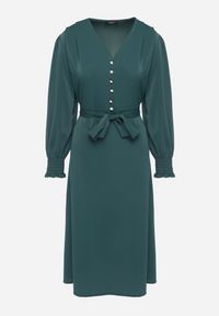 Born2be - Zielona Rozkloszowana Sukienka z Ozdobnymi Guzikami i Wiązanym Paskiem Annorael. Okazja: na spacer, na spotkanie biznesowe. Typ kołnierza: dekolt w kształcie V. Kolor: zielony. Długość rękawa: długi rękaw. Styl: elegancki, klasyczny, biznesowy #5