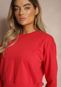 Renee - Czerwona Bluza z Bawełną ze Ściągaczami przy Rękawach i w Pasie Alberia. Kolor: czerwony. Materiał: bawełna. Długość rękawa: długi rękaw. Długość: długie #5
