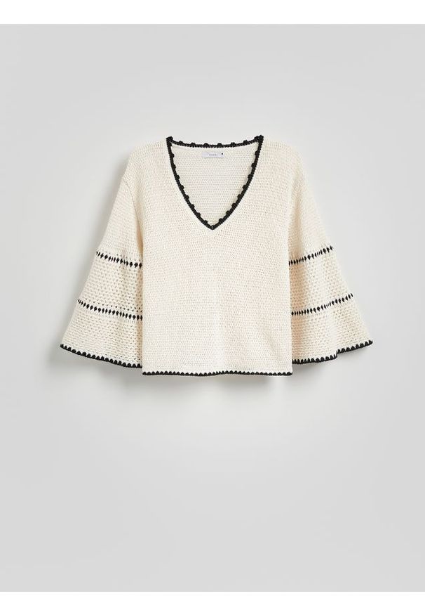 Reserved - Sweter z kimonowym rękawem - kremowy. Kolor: kremowy. Materiał: dzianina, bawełna