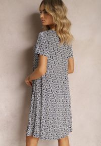 Renee - Granatowa Wiskozowa Sukienka o Rozkloszowanym Fasonie z Ornamentalnym Wzorem Jasminas. Kolor: niebieski. Materiał: wiskoza. Styl: boho #3