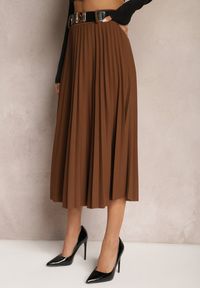 Renee - Ciemnobrązowa Spódnica Plisowana z Paskiem Nanie. Okazja: na co dzień. Kolor: brązowy. Wzór: aplikacja. Styl: klasyczny, elegancki, casual #4