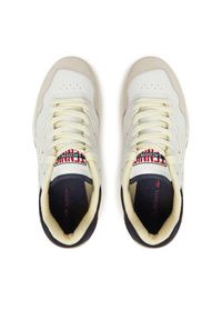Lacoste Sneakersy 7-48SMA0102 Biały. Kolor: biały. Materiał: skóra #3