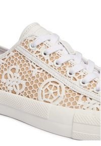 Guess Trampki FLJCR2 FAP12 Biały. Kolor: biały. Materiał: materiał #3