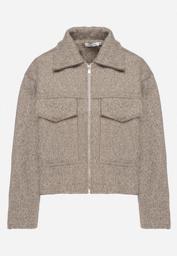 Born2be - Brązowa Pudełkowa Kurtka z Kołnierzykiem i Kieszeniami o Krótkim Fasonie Neliella. Okazja: na co dzień. Kolor: brązowy. Materiał: jeans. Długość: krótkie. Styl: casual, elegancki