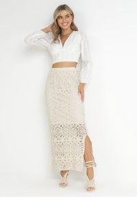 Born2be - Beżowa Ażurowa Spódnica z Rozcięciem Penelapi. Kolor: beżowy. Wzór: ażurowy. Styl: boho, elegancki #3