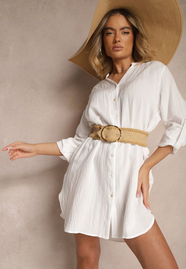 Renee - Biała Pudełkowa Sukienka Bawełniana Oversize z Dekoltem w Serek Elavellis. Okazja: na co dzień. Typ kołnierza: dekolt w serek. Kolor: biały. Materiał: bawełna. Długość rękawa: długi rękaw. Typ sukienki: oversize. Styl: elegancki, casual