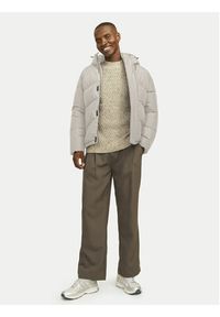 Jack & Jones - Jack&Jones Kurtka zimowa World 12259850 Beżowy Regular Fit. Kolor: beżowy. Materiał: syntetyk. Sezon: zima #5