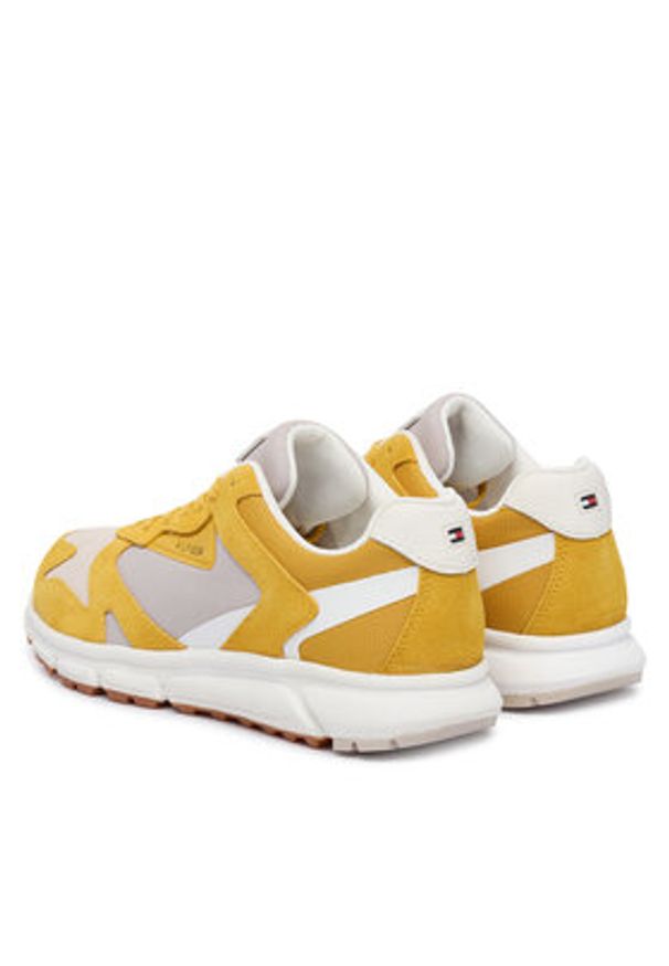 TOMMY HILFIGER - Tommy Hilfiger Sneakersy Outdoor Runner FM0FM05945 Żółty. Kolor: żółty. Materiał: skóra, zamsz. Sport: outdoor