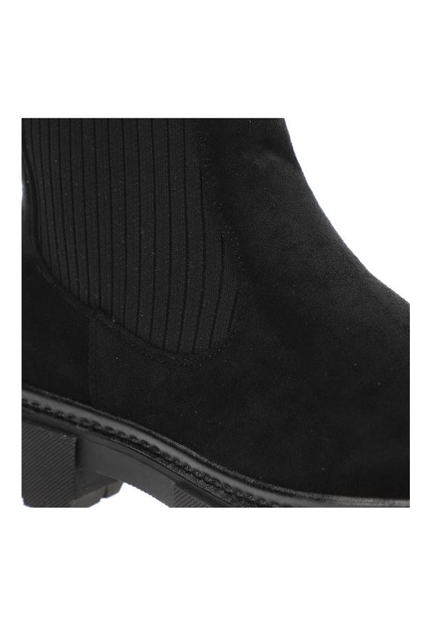 Czarne Botki Filippo Modne Jesienne Buty Damskie. Zapięcie: bez zapięcia. Kolor: czarny. Materiał: materiał. Szerokość cholewki: normalna. Sezon: jesień. Obcas: na obcasie. Styl: sportowy. Wysokość obcasa: niski