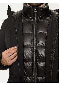 Guess Kurtka zimowa M4BL43 WGJR2 Czarny Regular Fit. Kolor: czarny. Materiał: syntetyk. Sezon: zima #3