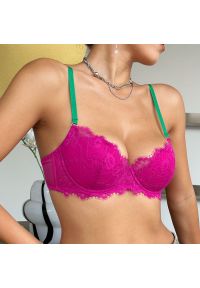 Intica - Biustonosz koronkowy z fiszbinami do codziennego noszenia i na specjalne okazje Tillie. Kolor: różowy. Materiał: koronka. Rodzaj stanika: biustonosz z fiszbinami. Wzór: koronka